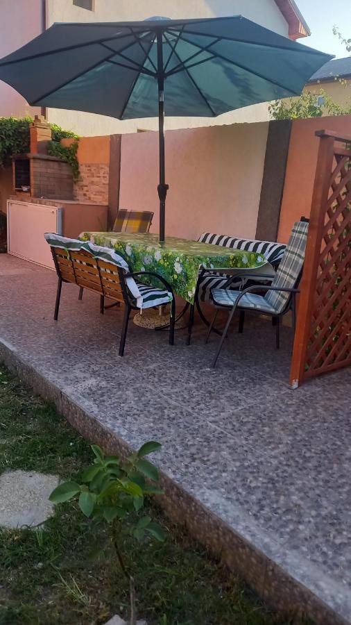 Cassabella Apartment Navodari Bagian luar foto
